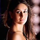 Kareena Kapoor به عنوان Deepti Batra