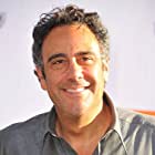 Brad Garrett به عنوان Dustin