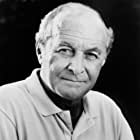 Robert Loggia به عنوان Frank Lopez