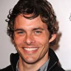 James Marsden به عنوان Gordon