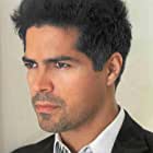 Esai Morales به عنوان Henry Arista