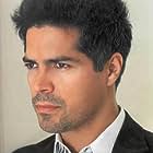 Esai Morales به عنوان Gabriel