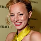 Bijou Phillips به عنوان Whitney