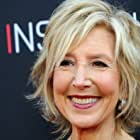 Lin Shaye به عنوان Mrs. Wells