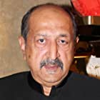 Tinnu Anand به عنوان Satveer Kohli