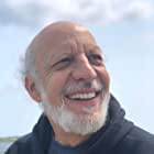 Erick Avari به عنوان Vijay