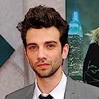 Jay Baruchel به عنوان Mike