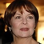 Isla Blair به عنوان Mrs. Donovan