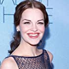 Tammy Blanchard به عنوان Elizabeth Hatteberg