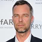 JR Bourne به عنوان Chris Argent