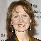 Kate Burton به عنوان Susan