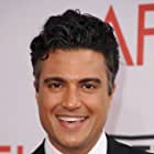 Jaime Camil به عنوان Antonio Rivas