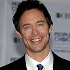 Tom Cavanagh به عنوان Glenn Shaw