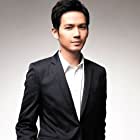 Wallace Chung به عنوان A Yo