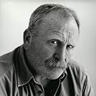 James Cosmo به عنوان Luka