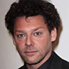 Richard Coyle به عنوان Aberforth