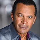 Clifton Davis به عنوان Lawrence Wilkins