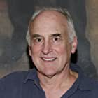 Jeffrey DeMunn به عنوان Dan Miller