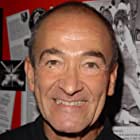 Barry Dennen به عنوان Watson