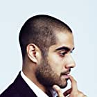 Sacha Dhawan به عنوان Davos