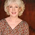 Julia Duffy به عنوان Cole's Mother