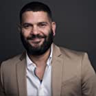 Guillermo Díaz به عنوان Bobby Alima