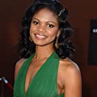 Kimberly Elise به عنوان Detective Leonore Jackson