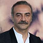 Yilmaz Erdogan به عنوان Harun