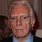 Alan Ford به عنوان Dale Jacobs