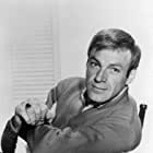 Don Francks به عنوان Goatee Man