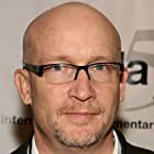 Alex Gibney به عنوان Narrator