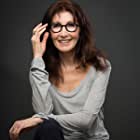 Joanna Gleason به عنوان Dirk's Mother