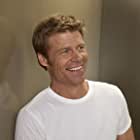 Joel Gretsch به عنوان Nick's Father