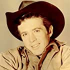 Clu Gulager به عنوان Waynie