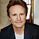 Damon Herriman به عنوان Freddy