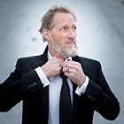 Christopher Heyerdahl به عنوان Andrew