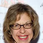 Jackie Hoffman به عنوان Susan