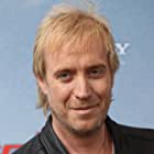 Rhys Ifans به عنوان Earl of Oxford