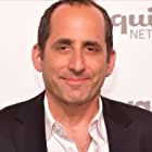 Peter Jacobson به عنوان Boatyard Man