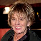 Sue Johnston به عنوان June Cobden