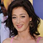 Moira Kelly به عنوان Melanie Cortez