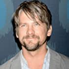 Zachary Knighton به عنوان Duncan