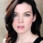 Cherami Leigh به عنوان Miyo Sasaki