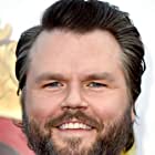 Tyler Labine به عنوان Dr. Iggy Frome