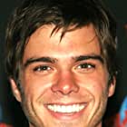 Matthew Lawrence به عنوان Chris Hillard