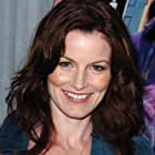 Laura Leighton به عنوان Ashley Marin