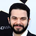 Samm Levine به عنوان Bruce