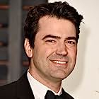 Ron Livingston به عنوان Waxman