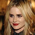 Alison Lohman به عنوان Sandra Bloom (young)