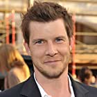 Eric Mabius به عنوان Radford